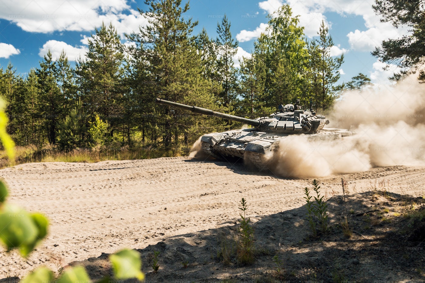 Battle Tank: Stock Photos