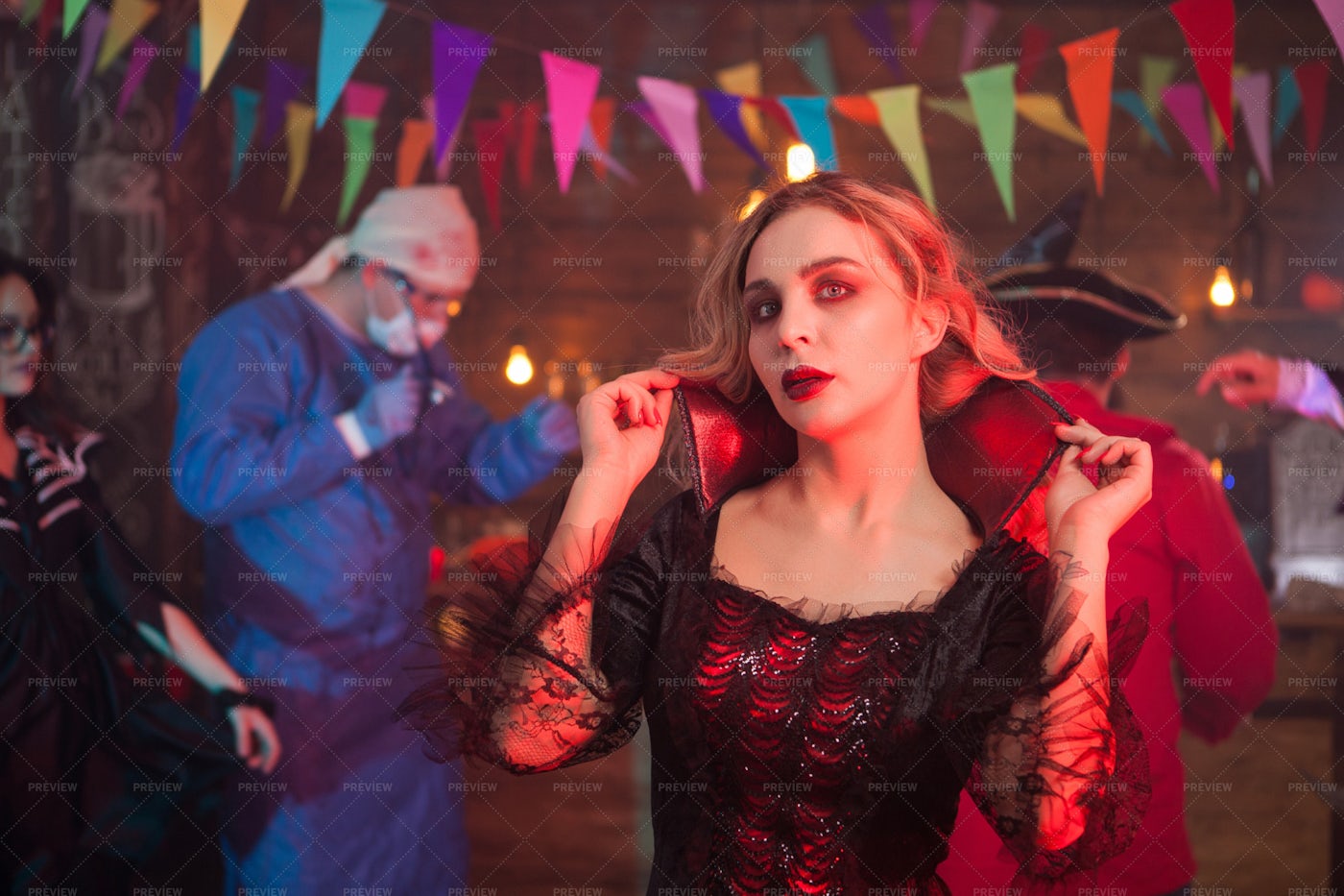 Female Dressed Up Like A Vampire: Stock Photos