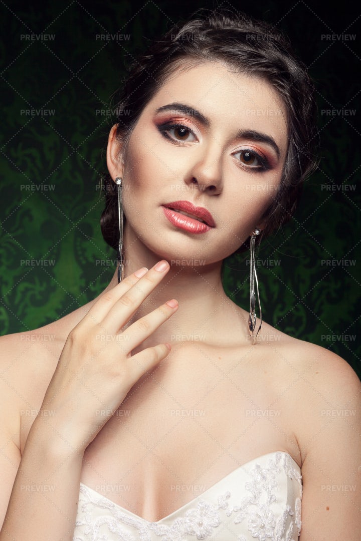 Portrait Of A Bride: Stock Photos