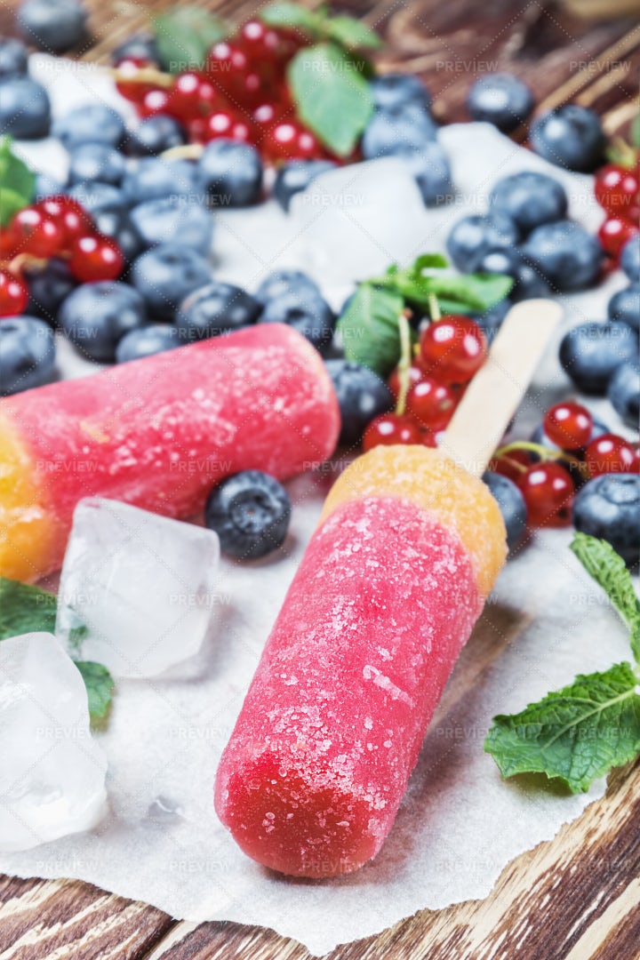 Popsicles And Fruits: Stock Photos