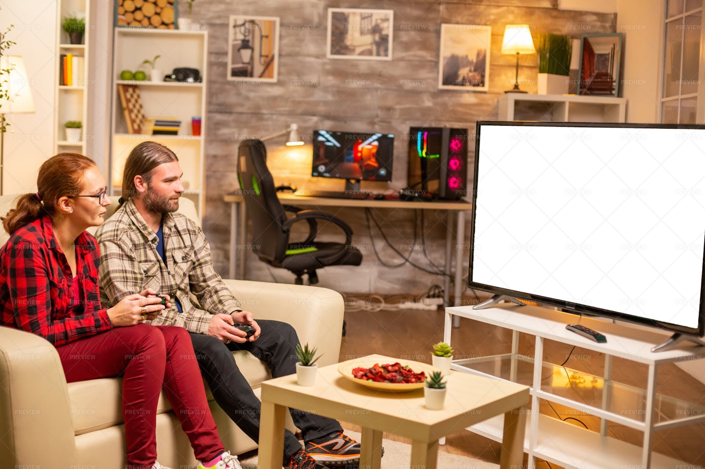Couple Playing Video Games: Stock Photos