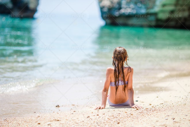 Legacy Gymnastics Academy  37730978-summer-time-in-beach-sea-shore-with-realistic-objects-vector-illustration  - Legacy Gymnastics Academy