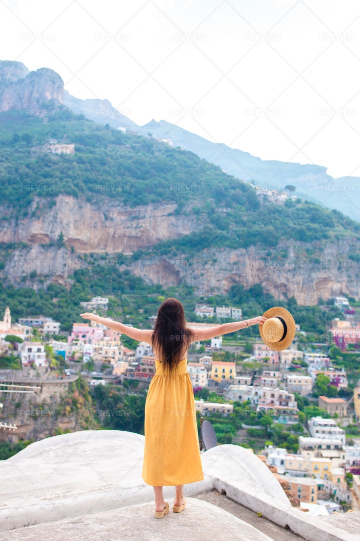 On The Italian Cliffs: Stock Photos