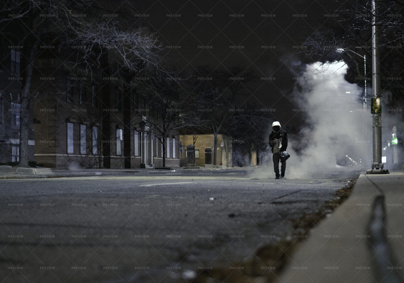 Lone City Walk: Stock Photos