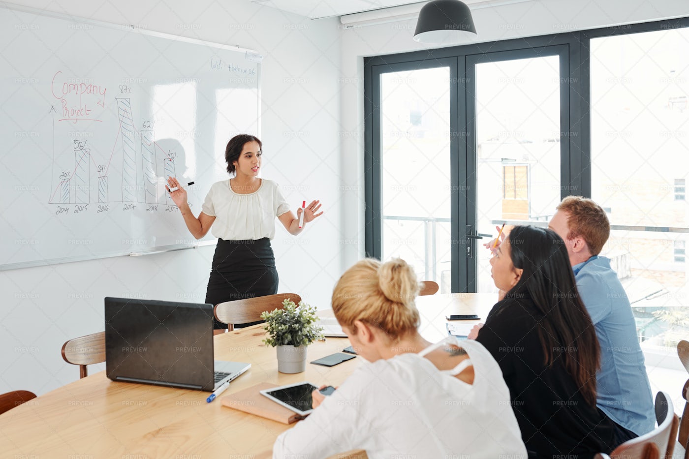 Business Presentation At Office: Stock Photos