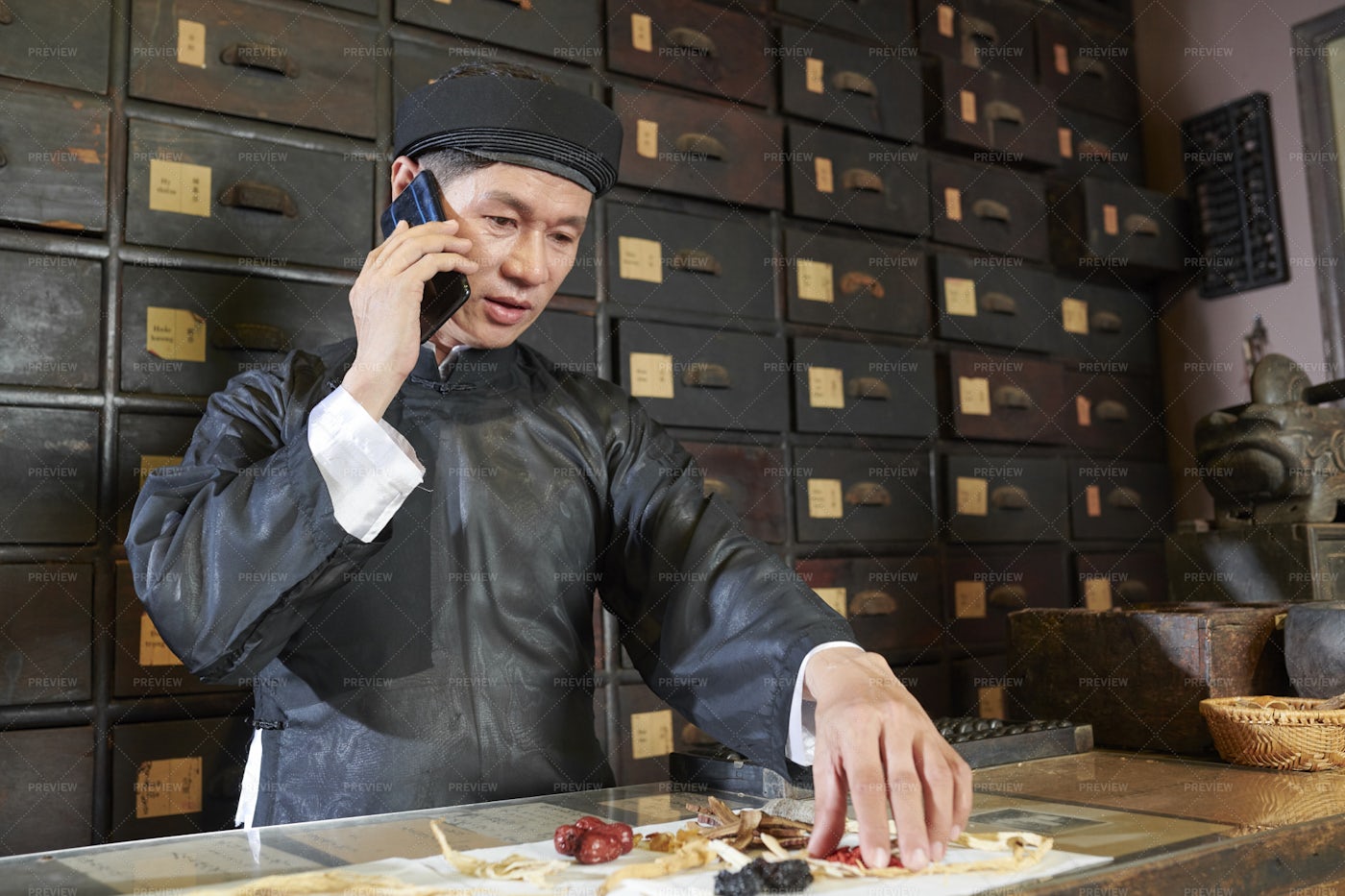 Asian Medicine Practitioner Choosing: Stock Photos