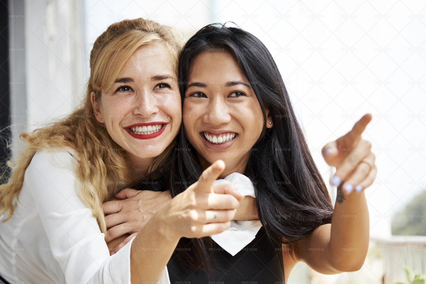 Happy Pretty Friends: Stock Photos