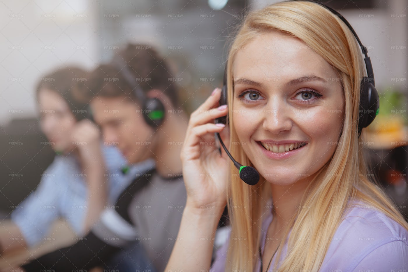 call-center-agent-stock-photos-motion-array