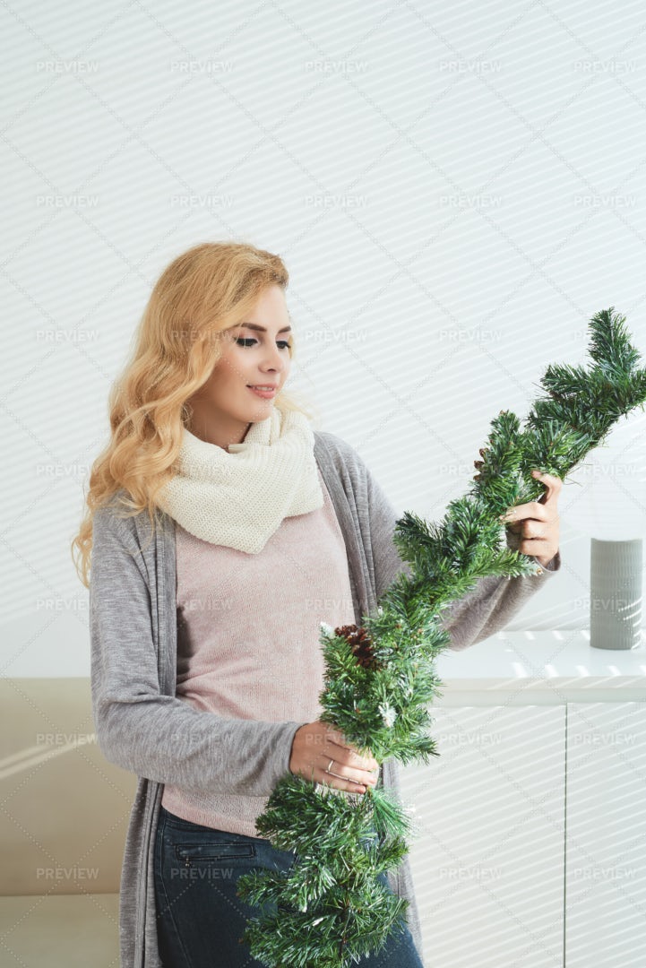 Decorating House For Christmas: Stock Photos