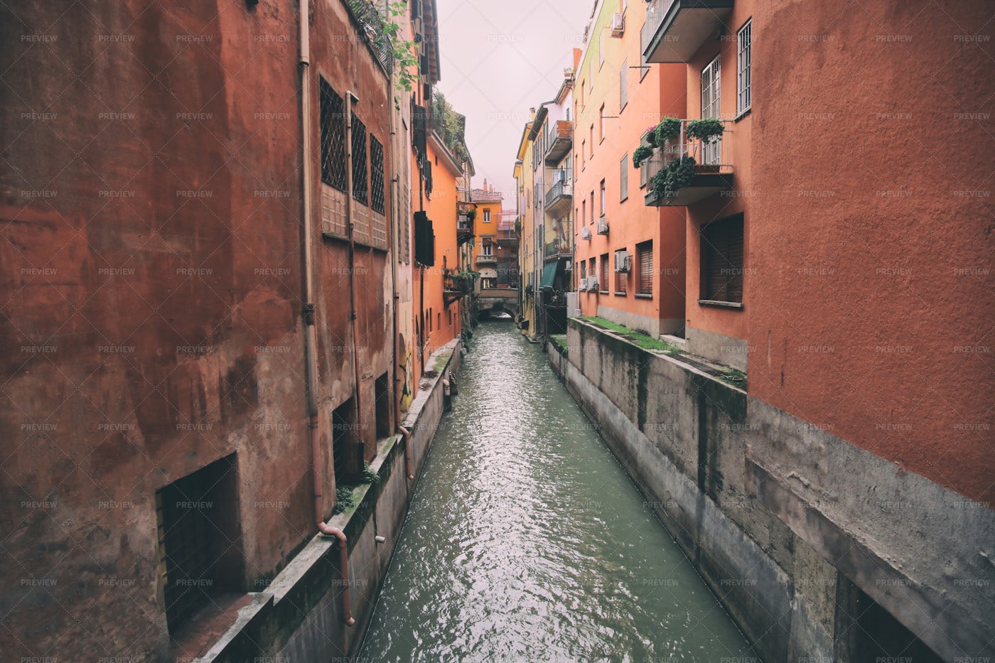 Bologna Canal, Italy: Stock Photos