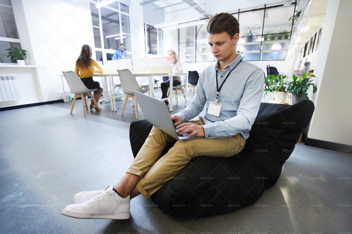 Concentrated Hipster Manager: Stock Photos