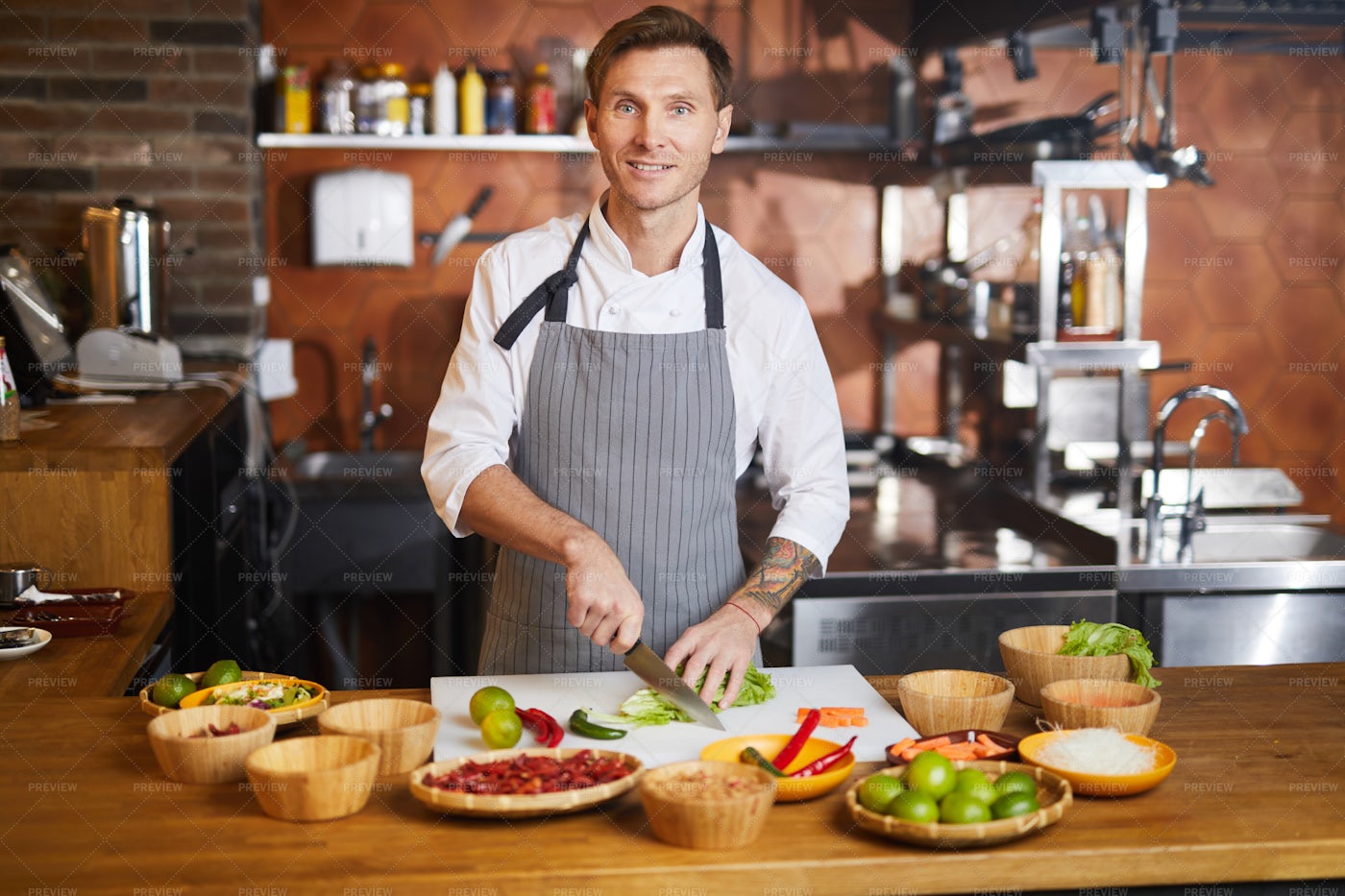 Male Chef Cooking Spicy Food: Stock Photos