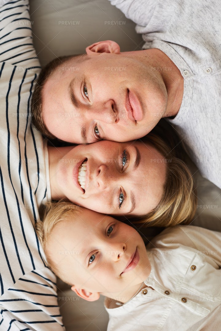 Family Resembling Each Other: Stock Photos