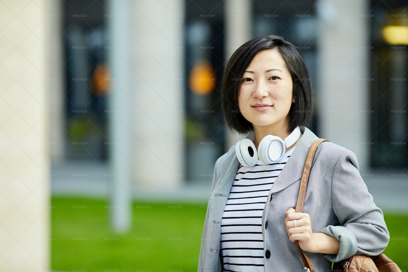 Woman Wearing Headphones: Stock Photos
