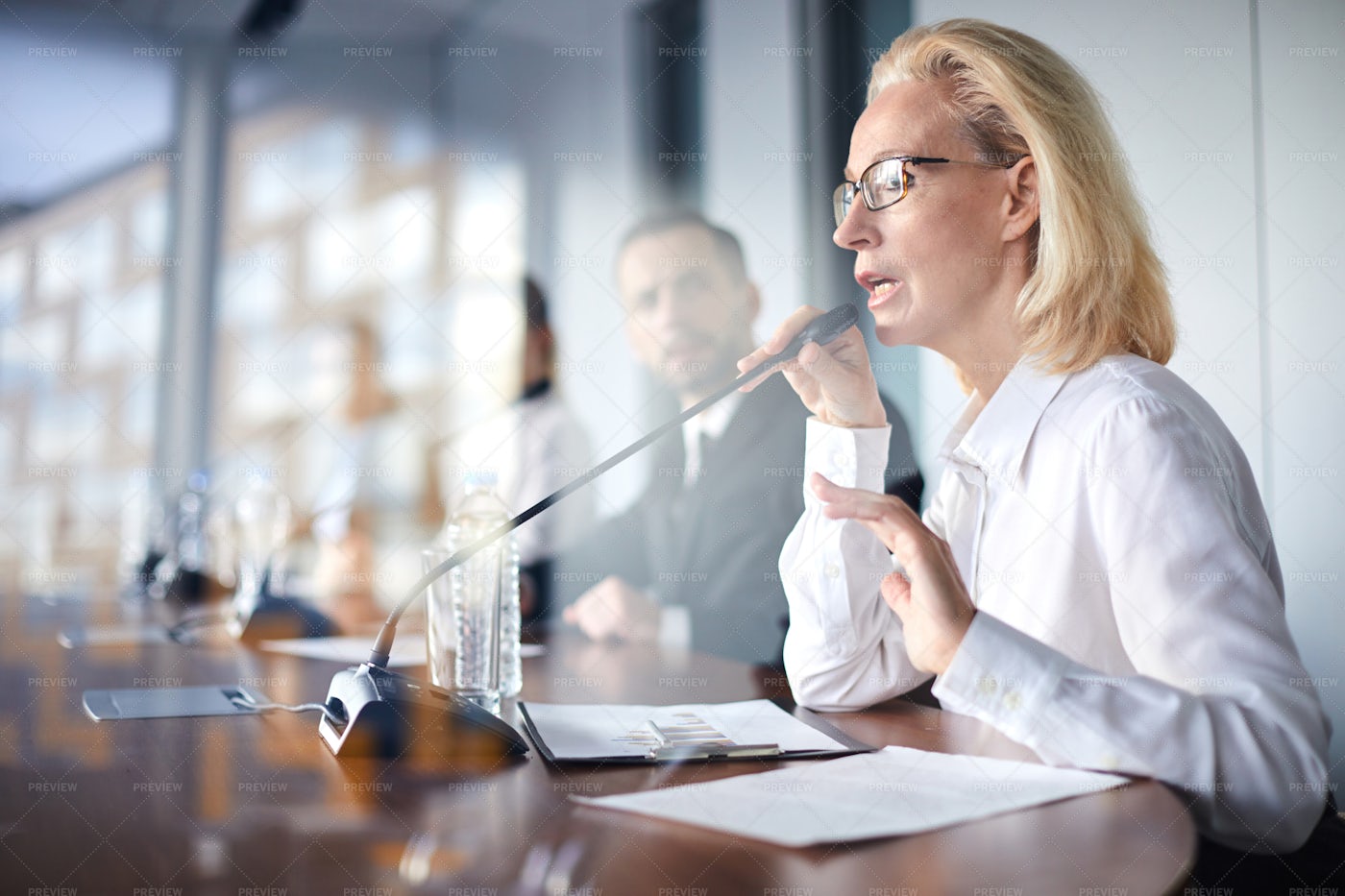 Report Of Broker: Stock Photos