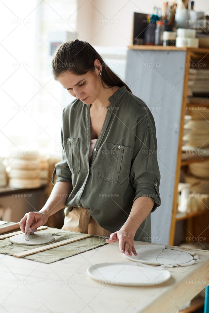 Young Female Artisan: Stock Photos