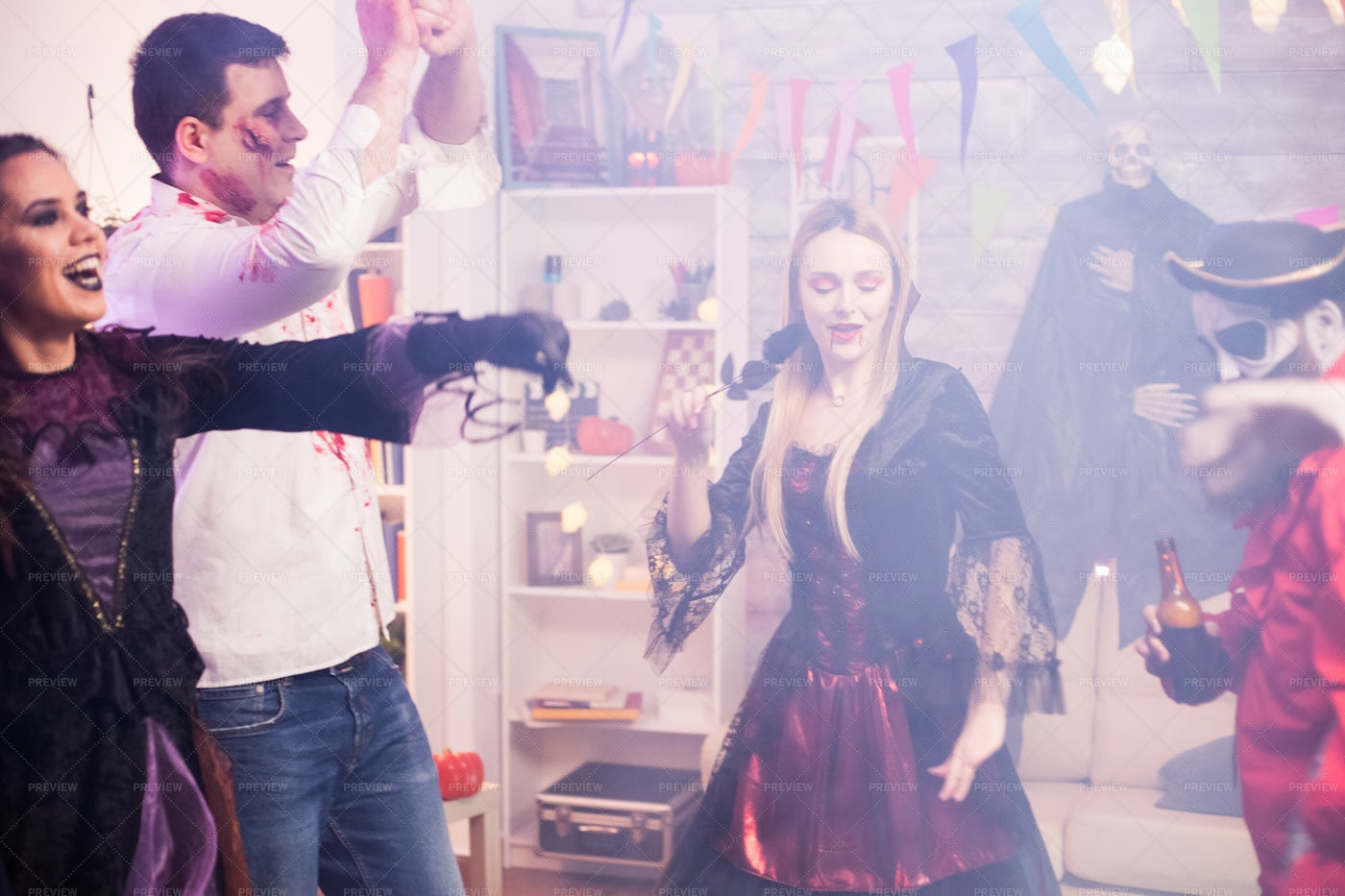Friends Celebrating Halloween: Stock Photos