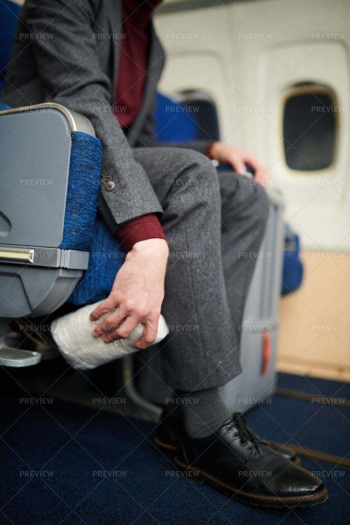 Dropping Drugs On Plane Stock Photos Motion Array   Preview 567721 E5VAy4hgedTyARgM Large 