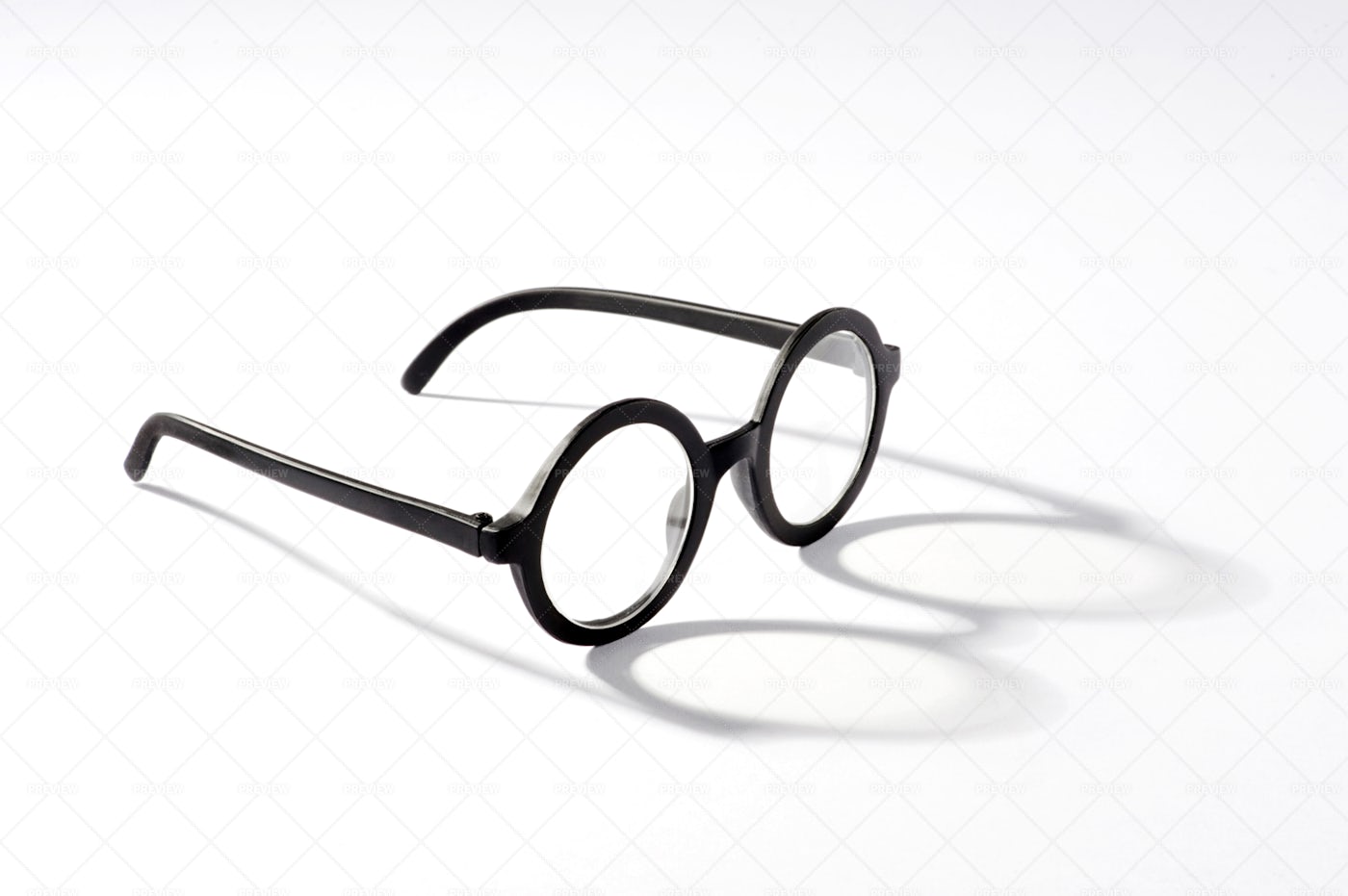 Round Glasses With Shadow: Stock Photos