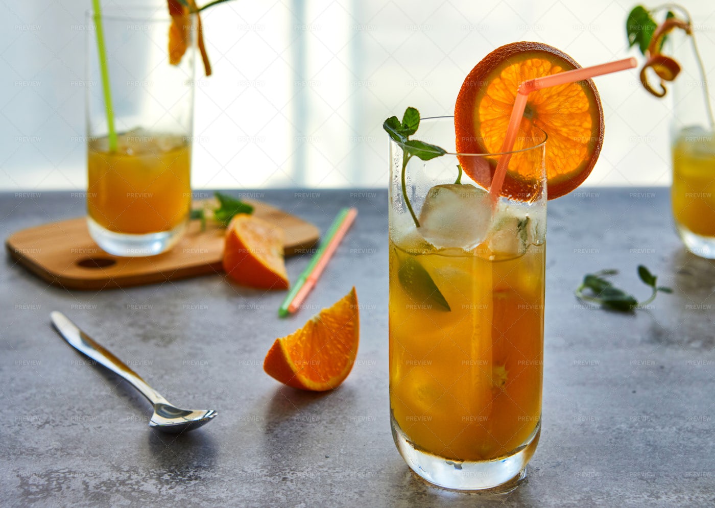 Fresh Orange Juice: Stock Photos