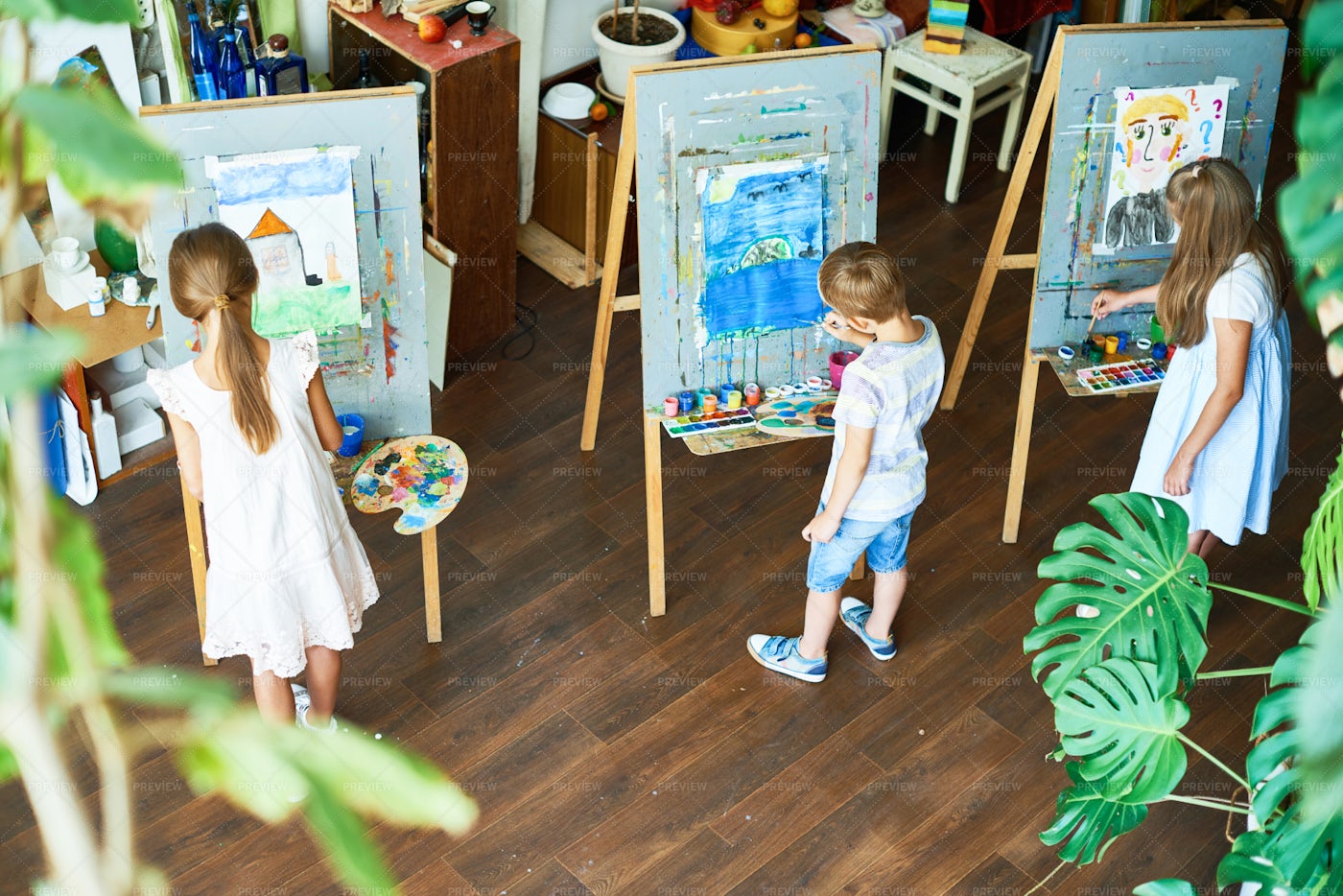 Busy Art Studio: Stock Photos