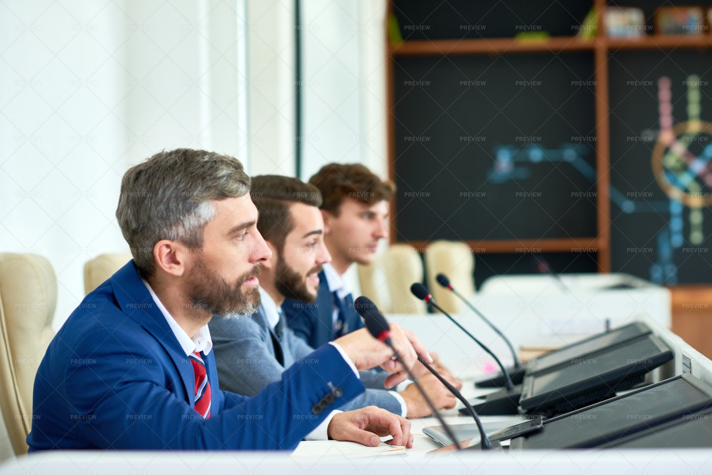 Press Conference At Full Speed: Stock Photos