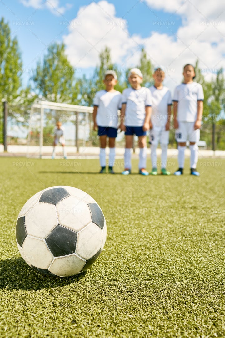 Boys Football Team: Stock Photos