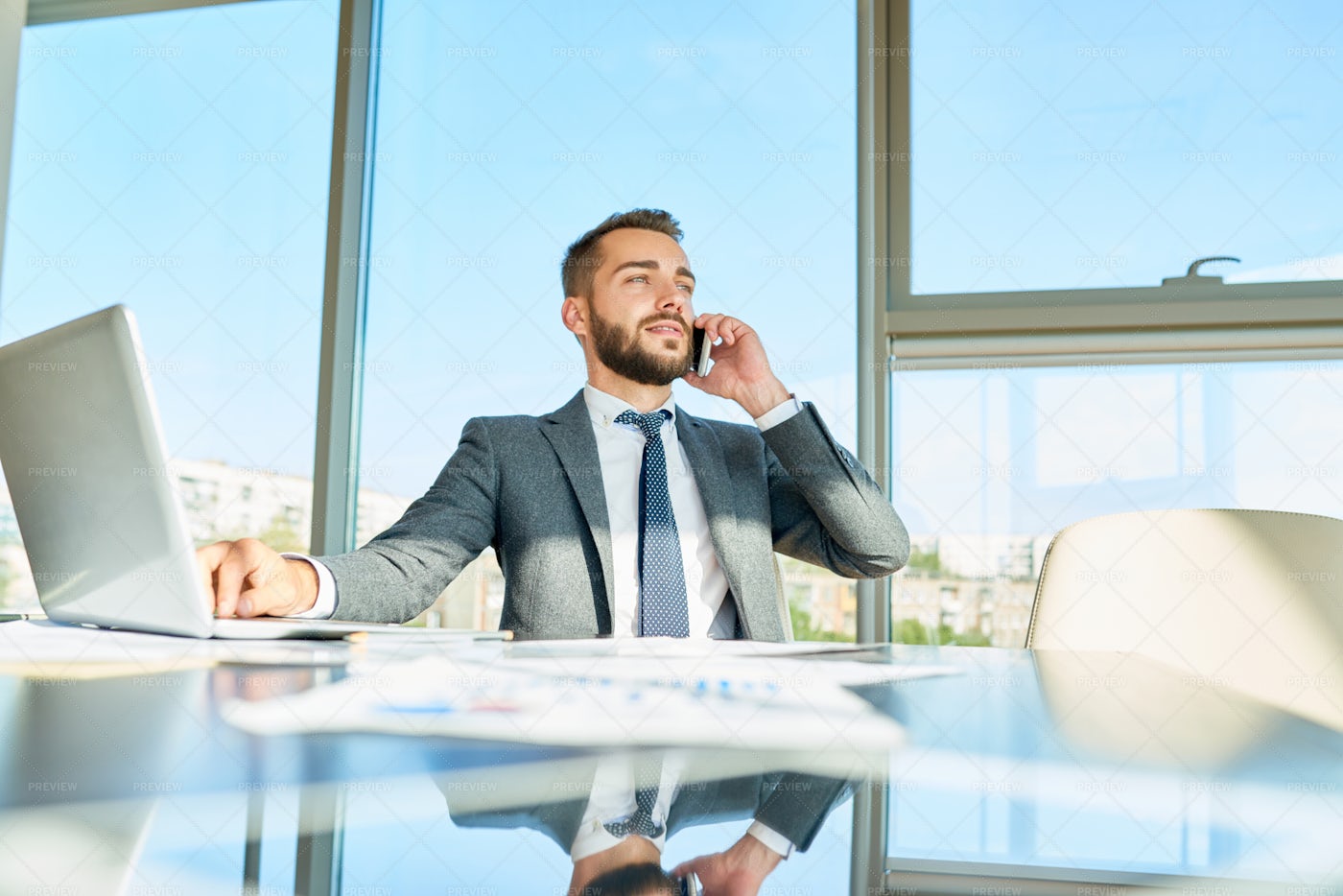 Businessman Making Money: Stock Photos