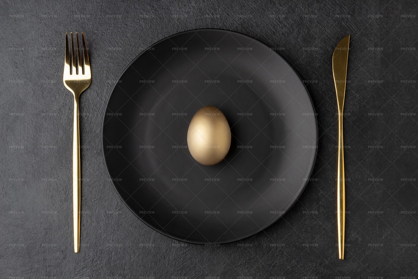 A Golden Easter Egg: Stock Photos