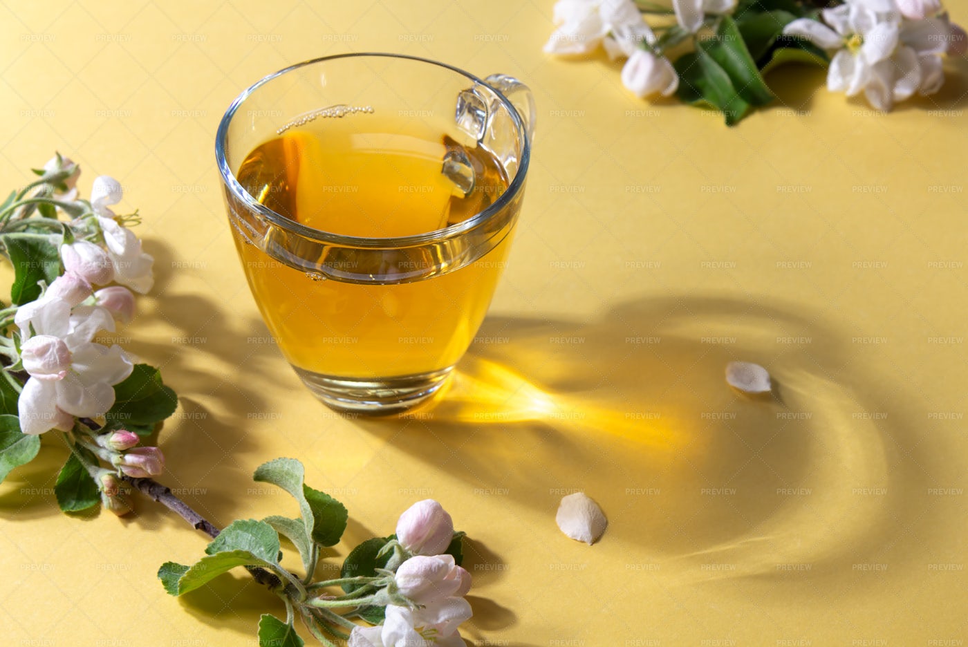 Tea With Apple Tree Springs: Stock Photos
