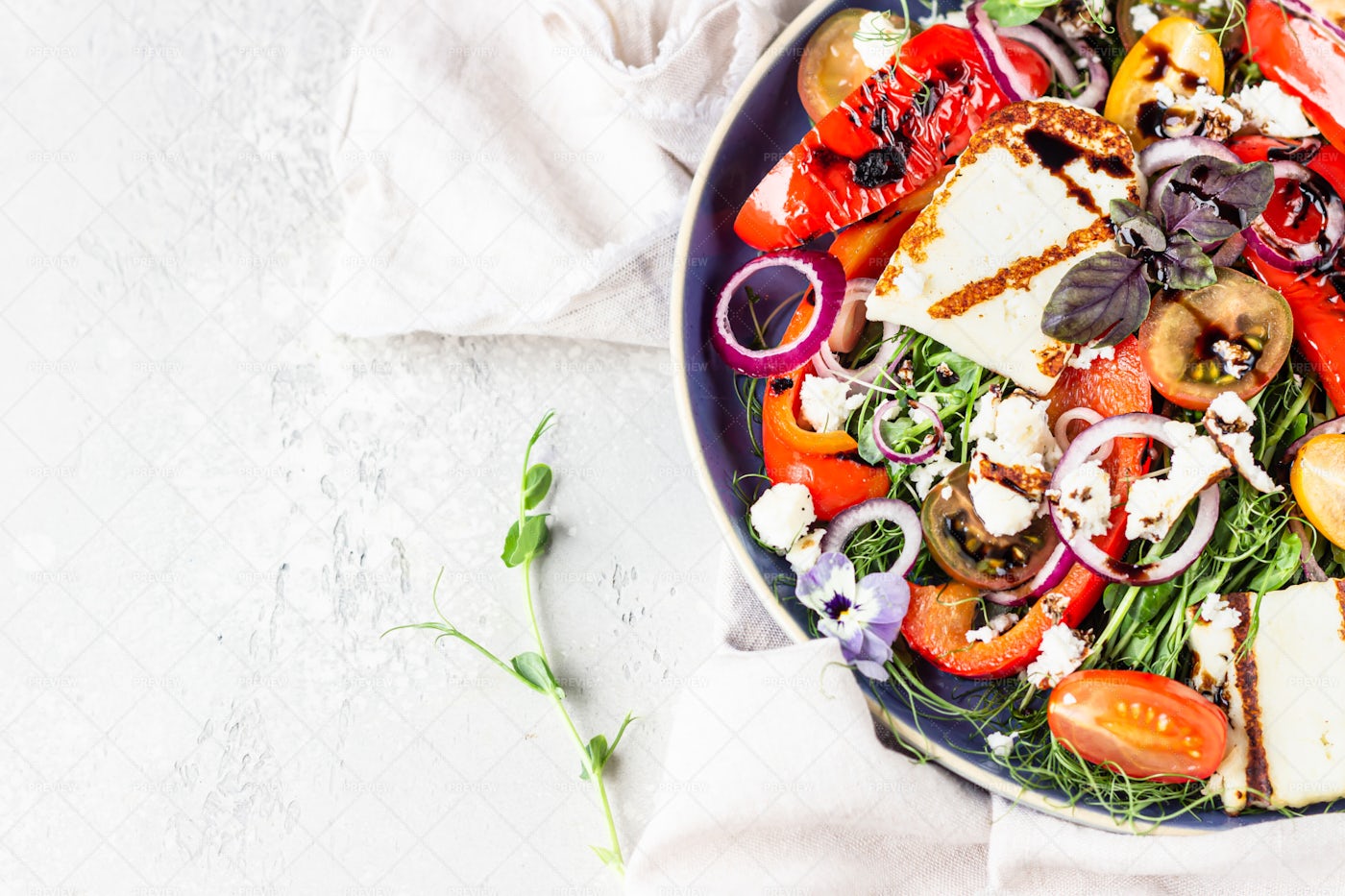 Grilled Haloumi Cheese Salad: Stock Photos