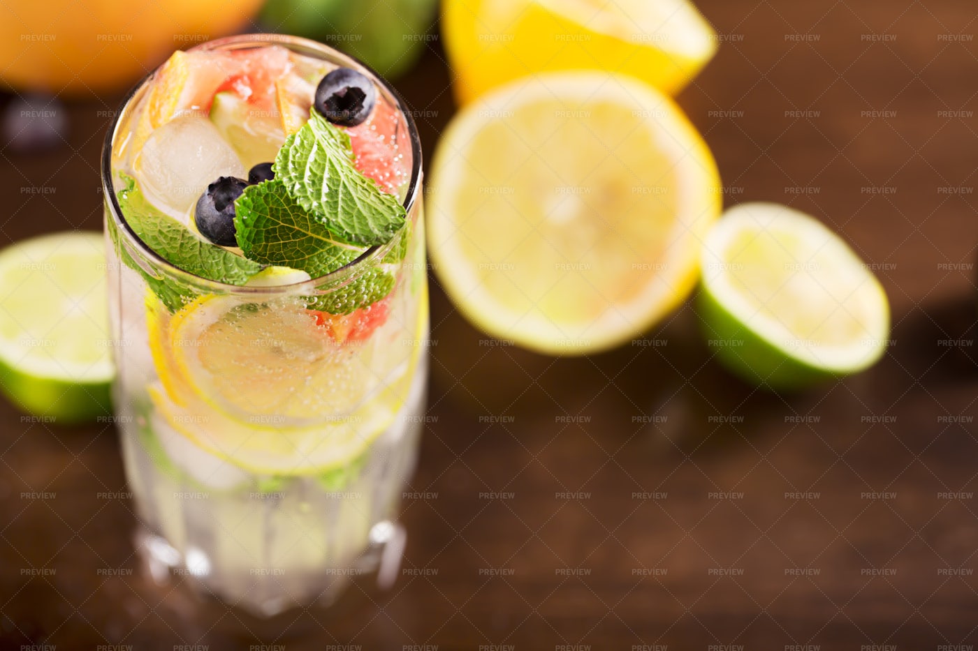 Mint And Grapefruit Cocktail: Stock Photos