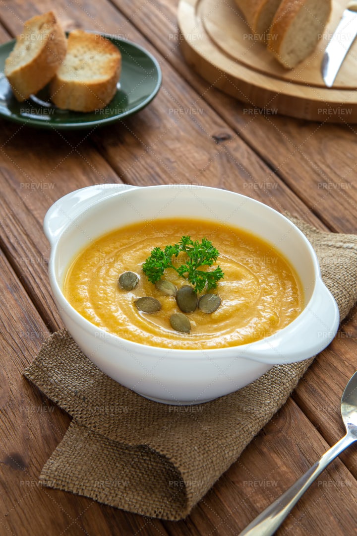 Cream Of Pumpkin Soup: Stock Photos