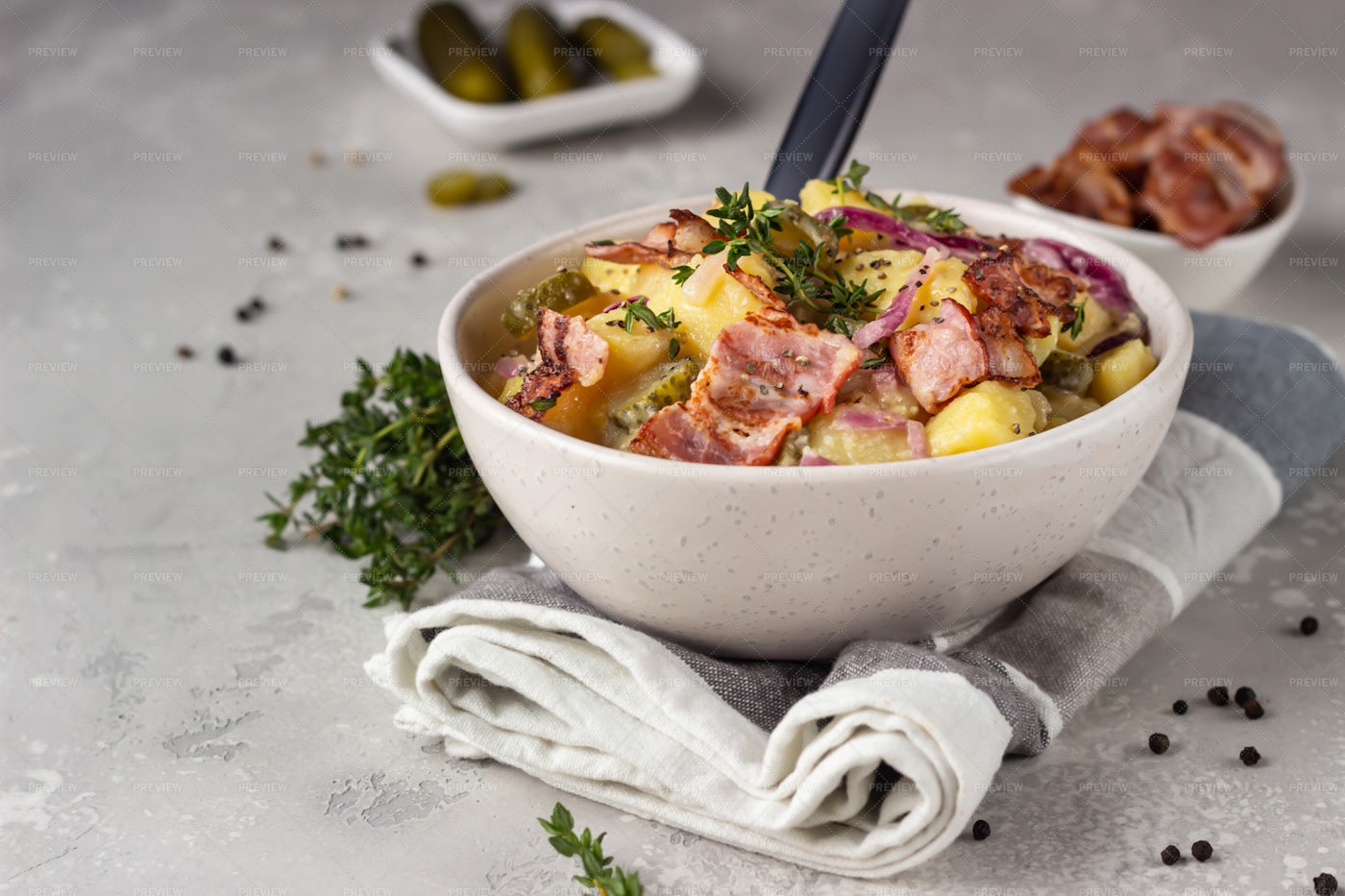 Kartoffelsalat: Stock Photos