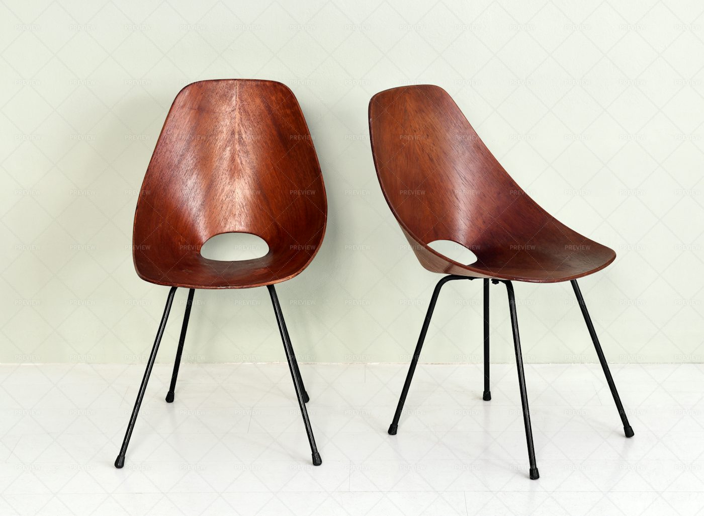 Vintage Wooden Chairs: Stock Photos