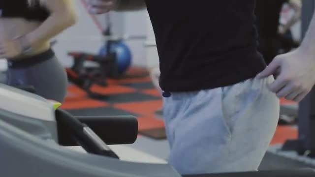 Training On The Treadmill: Stock Video