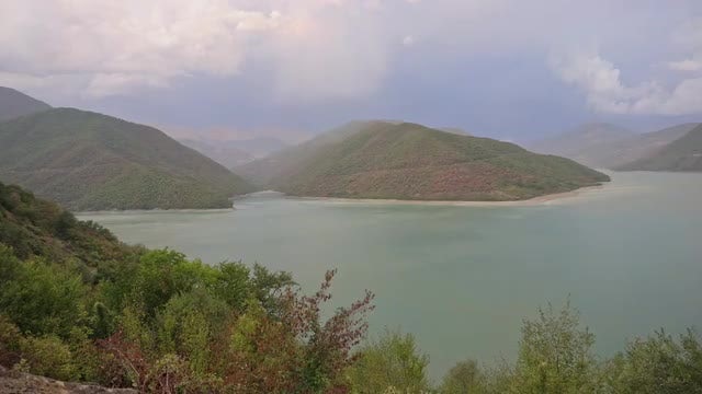 Lake View In The Mountains: Stock Video