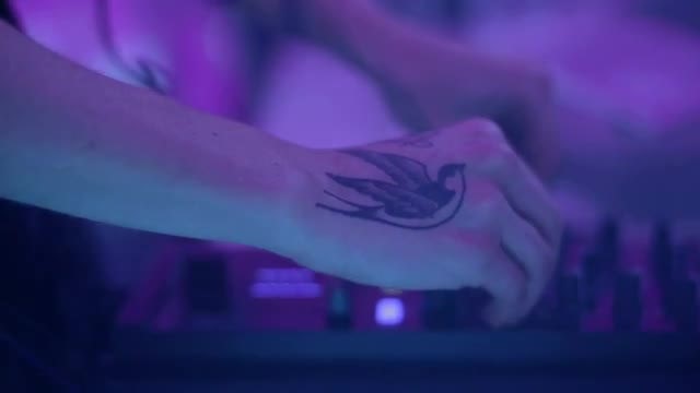 Lady DJ Mixing : Stock Video