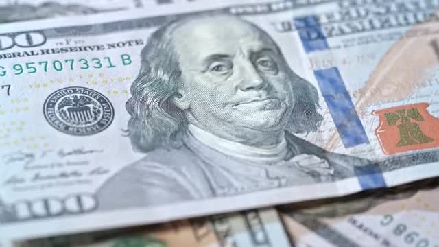 Hundred Dollar Banknotes Pile: Stock Video