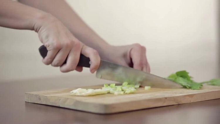 Pro Cook Chops Celery: Stock Video