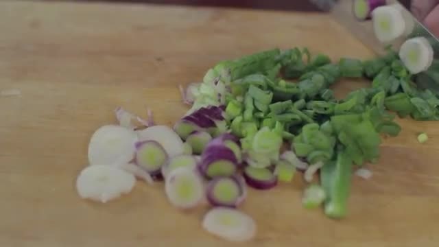Chopping Green Onion : Stock Video