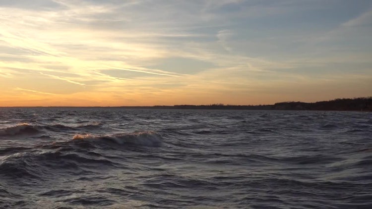 Big Ocean Waves With Beautiful Sunset: Stock Video
