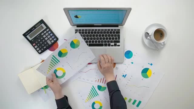 Man Makes Report From Graph: Stock Video