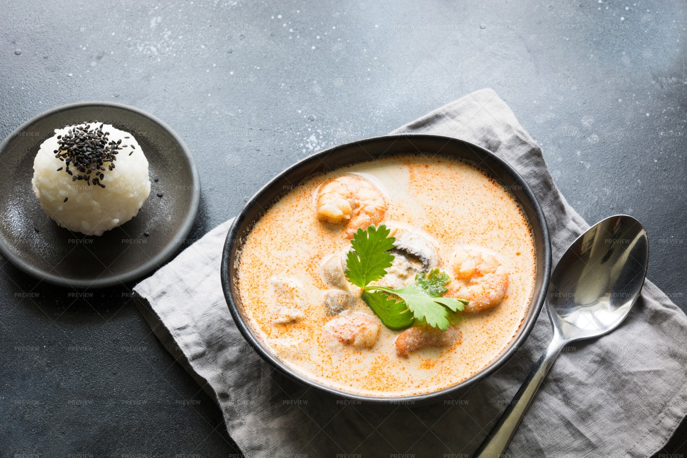 Tom Yam Kung Soup: Stock Photos