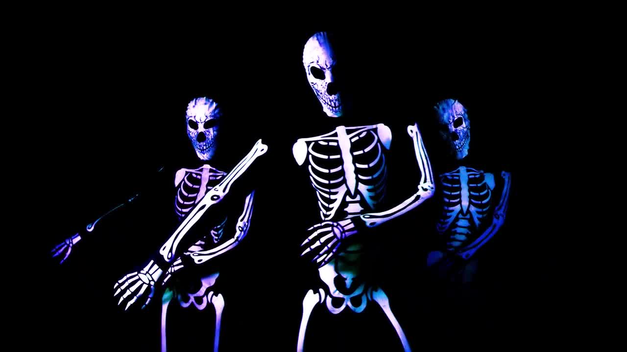 Yony Gut1  Spooky Scary Skeletons Metal Version MP3 Download  Lyrics   Boomplay