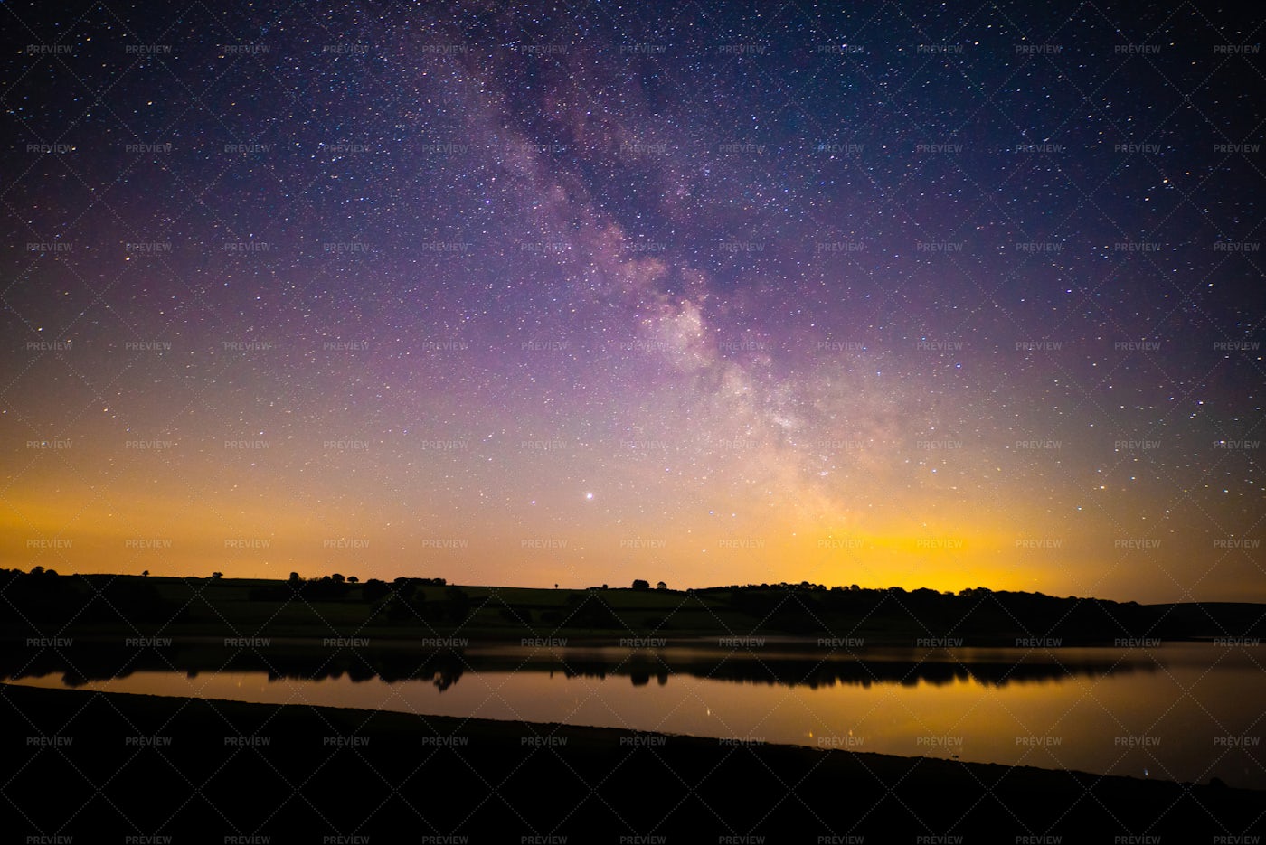 Milky Way Glowing: Stock Photos