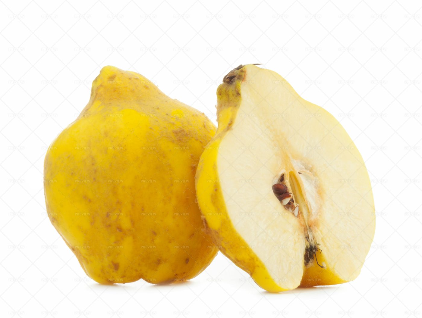 Quince Apple: Stock Photos