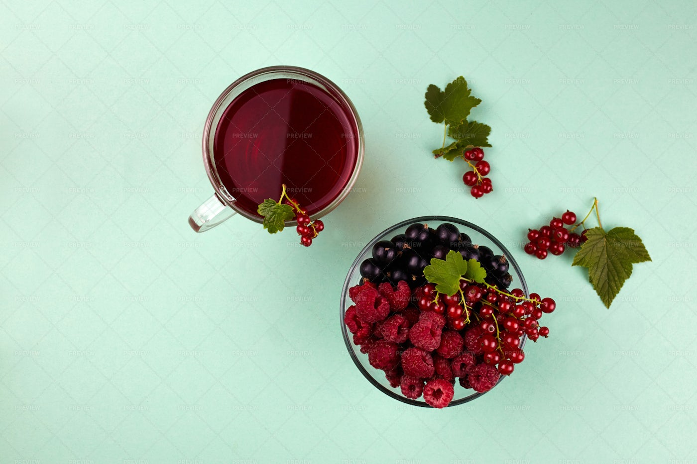 Fresh Berry Juice: Stock Photos
