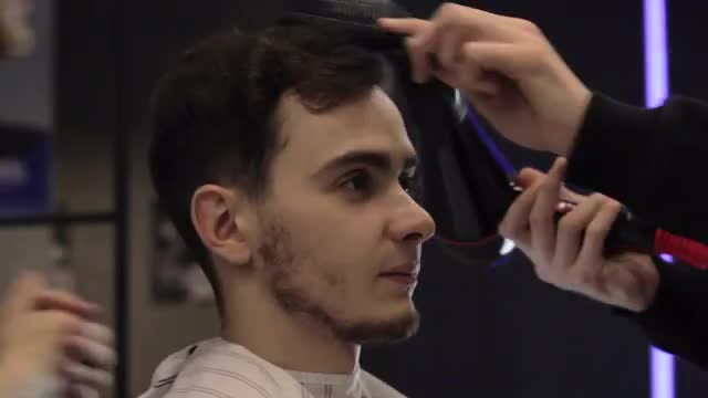 Man Getting A Hair Cut: Stock Video