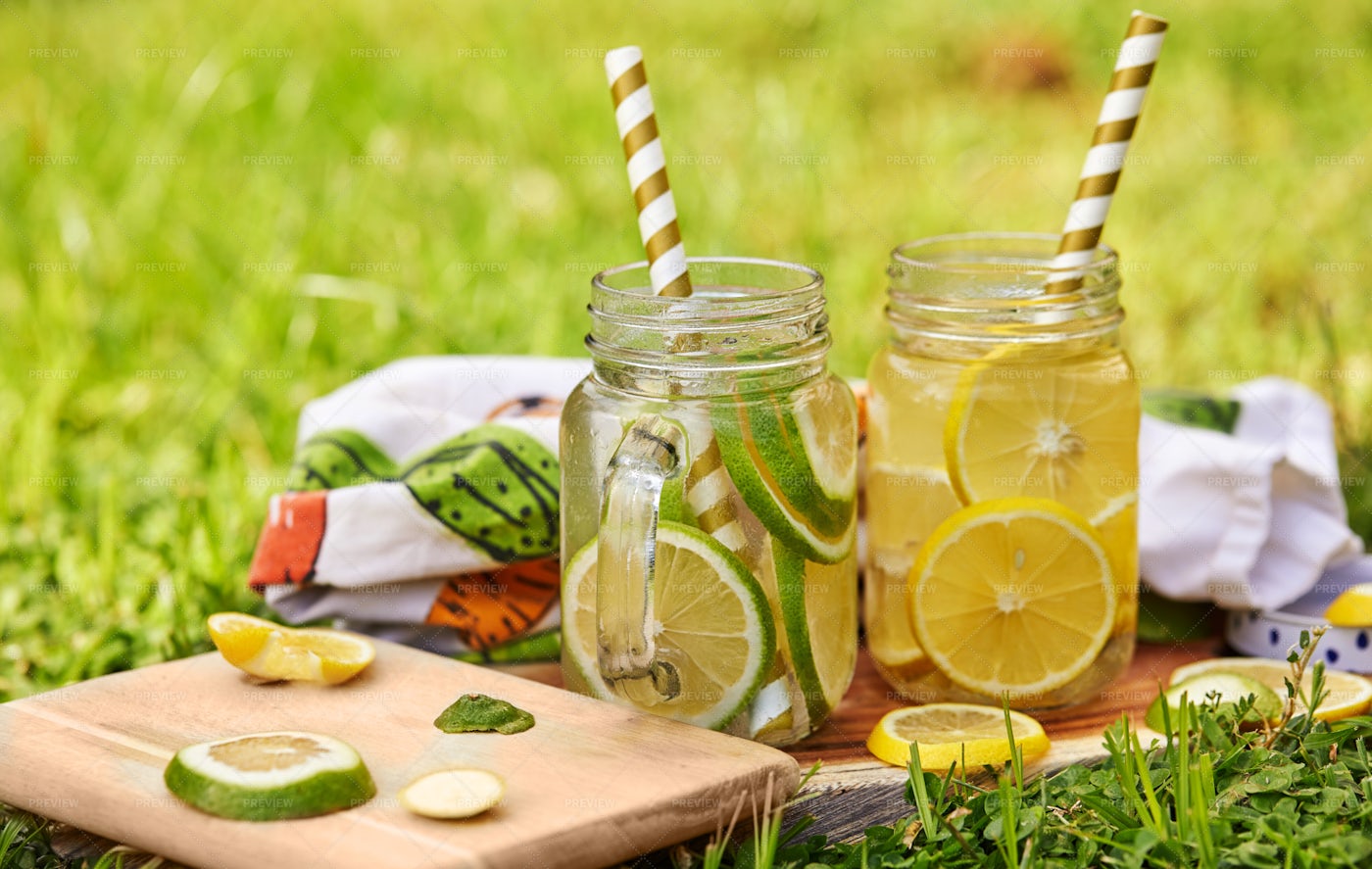 Refreshing Drink: Stock Photos